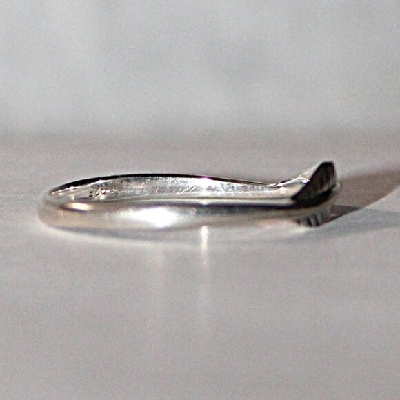 Sterling Silver Dainty Minimalist Feather Ring SZ 10 - Picture 4 of 7